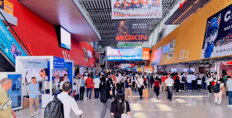 139-cu Kanton Sərgisində Bizə Qoşulun | Quangong Machinery Co., Ltd. Qlobal Müştərilərə Səmimi Dəvət edir—Əməkdaşlığı müzakirə etmək üçün ikili kabinələrimizi ziyarət edin